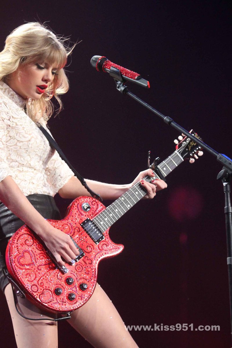 Taylor Swift — March 22 - Charlotte, North Carolina — photo 200