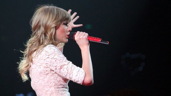 Taylor Swift — March 22 - Charlotte, North Carolina — photo 210