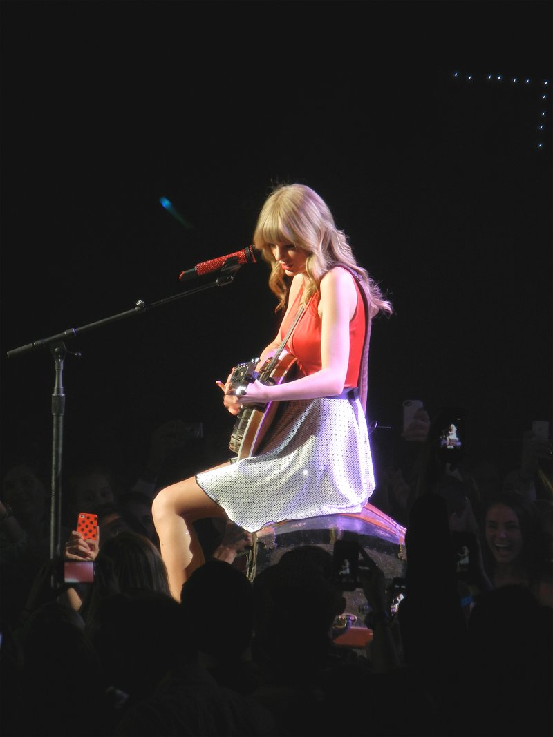 Taylor Swift — March 22 - Charlotte, North Carolina — photo 221