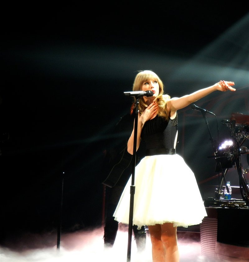 Taylor Swift — March 22 - Charlotte, North Carolina — photo 229
