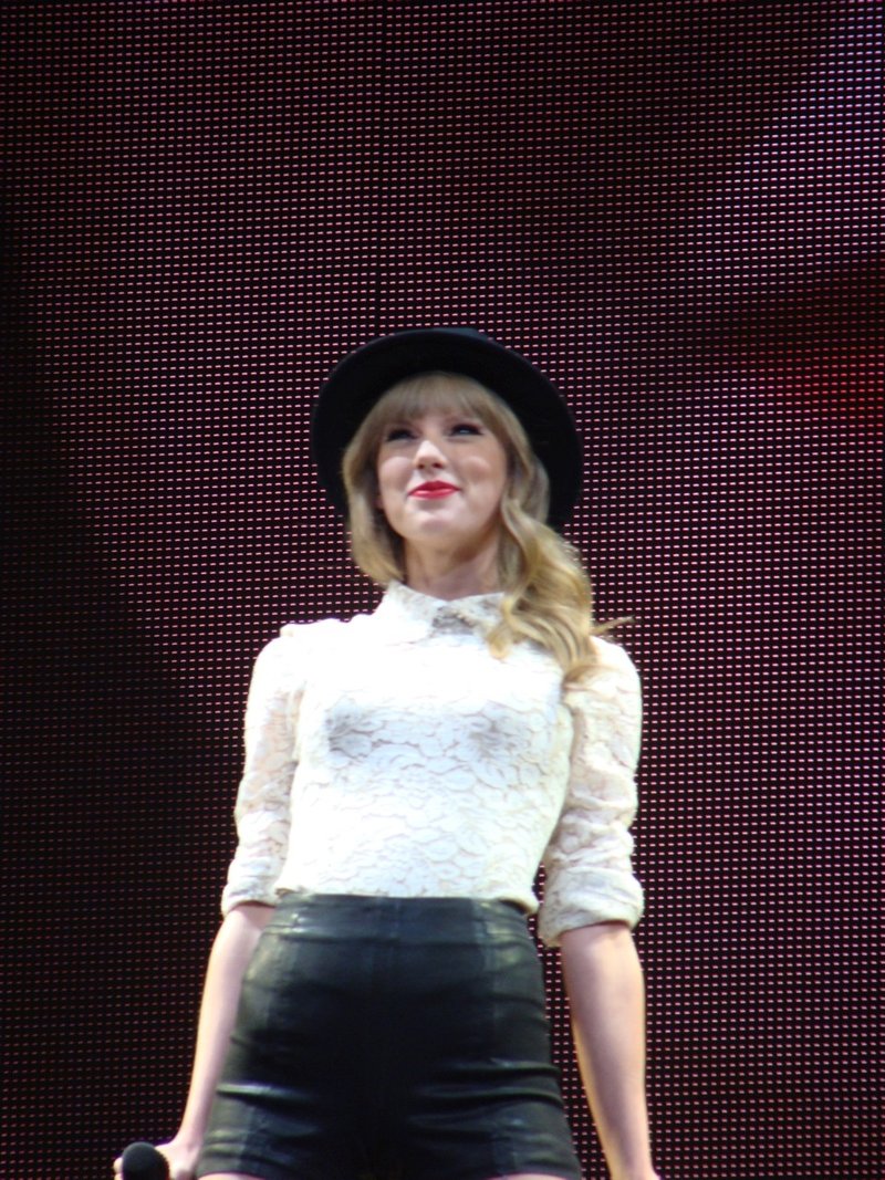 Taylor Swift — March 22 - Charlotte, North Carolina — photo 238