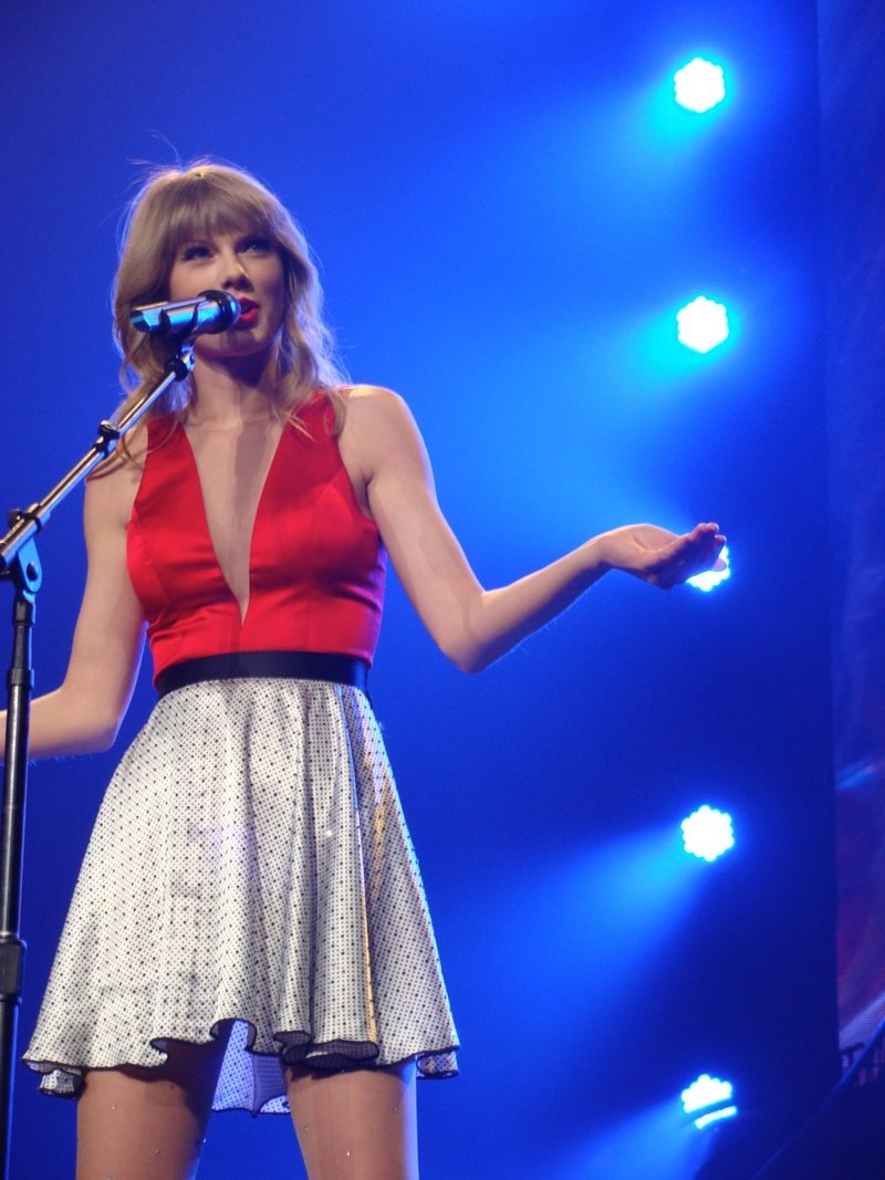 Taylor Swift — March 22 - Charlotte, North Carolina — photo 252