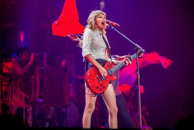 Taylor Swift — March 23 - Columbia, South Carolina — photo 16