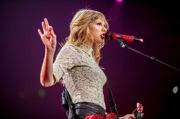 Taylor Swift — March 23 - Columbia, South Carolina — photo 29