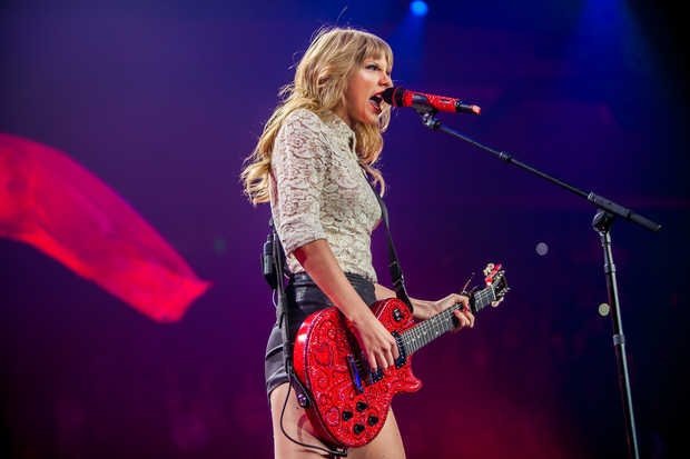 Taylor Swift — March 23 - Columbia, South Carolina — photo 32