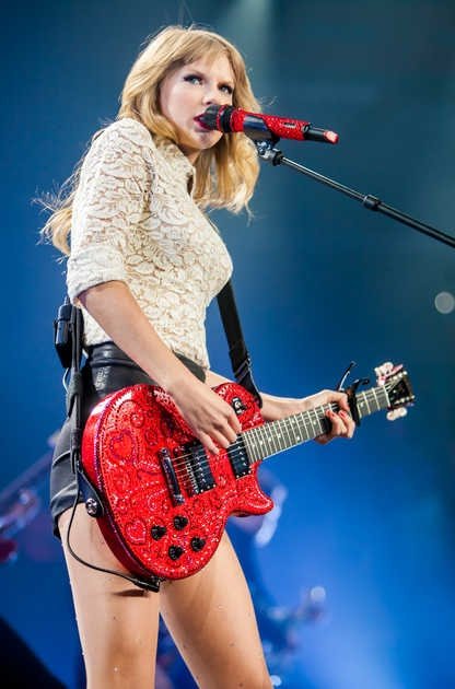 Taylor Swift — March 23 - Columbia, South Carolina — photo 39
