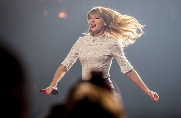 Taylor Swift — March 23 - Columbia, South Carolina — photo 56