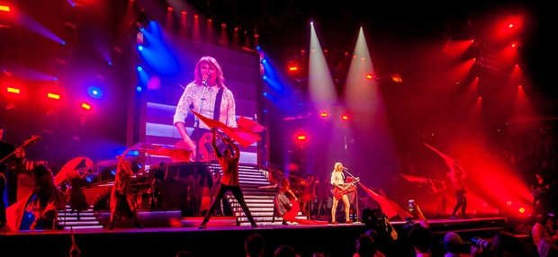Taylor Swift — March 23 - Columbia, South Carolina — photo 59