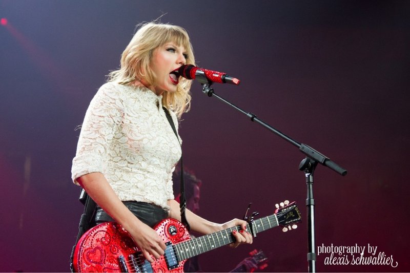 Taylor Swift — March 23 - Columbia, South Carolina — photo 82