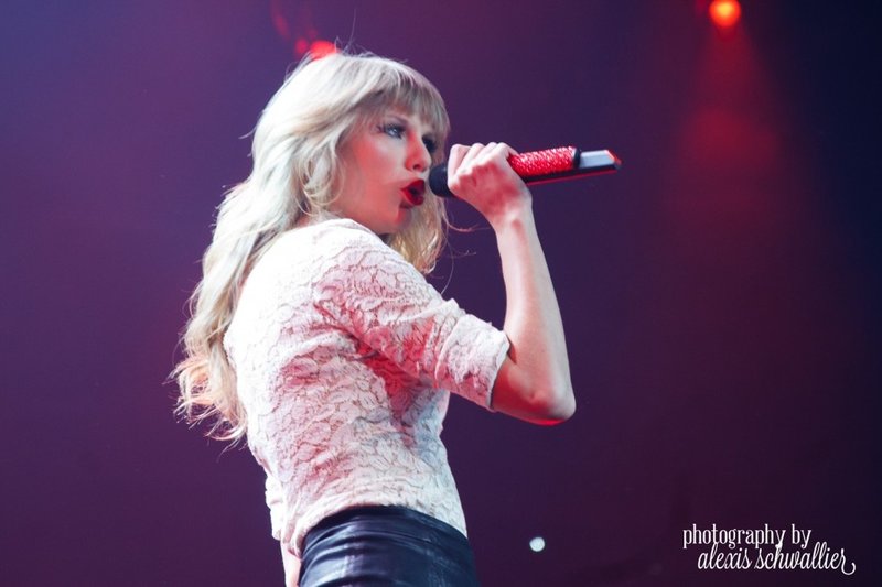 Taylor Swift — March 23 - Columbia, South Carolina — photo 94