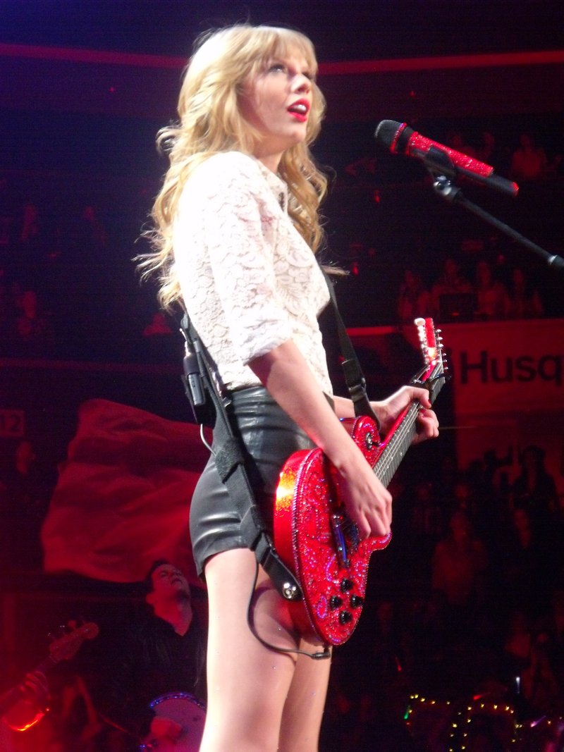 Taylor Swift — March 23 - Columbia, South Carolina — photo 101