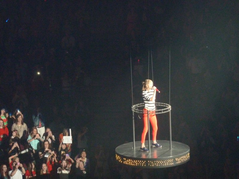 Taylor Swift — March 23 - Columbia, South Carolina — photo 164