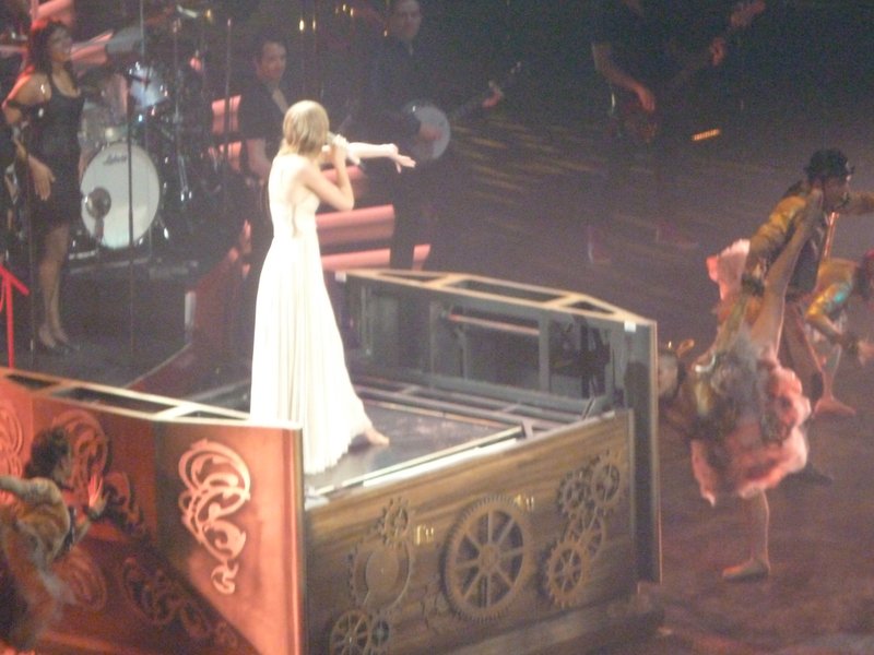 Taylor Swift — March 23 - Columbia, South Carolina — photo 184