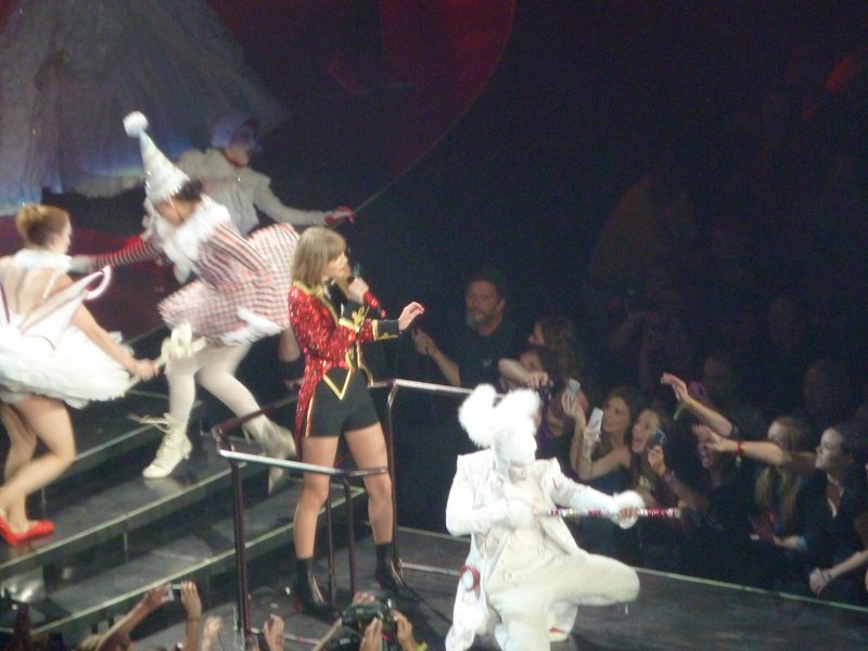 Taylor Swift — March 23 - Columbia, South Carolina — photo 215