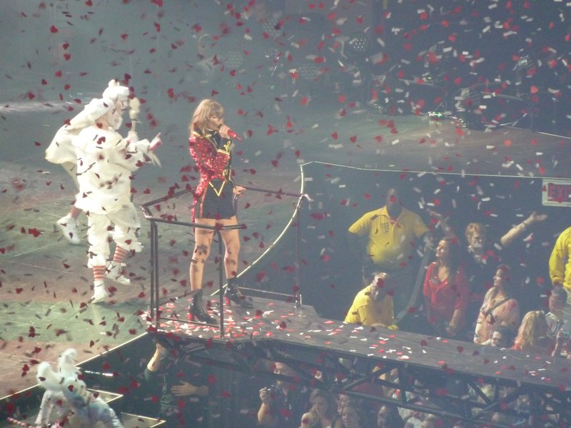 Taylor Swift — March 23 - Columbia, South Carolina — photo 224