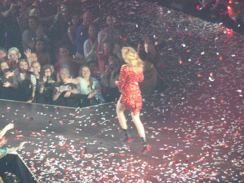 Taylor Swift — March 23 - Columbia, South Carolina — photo 226