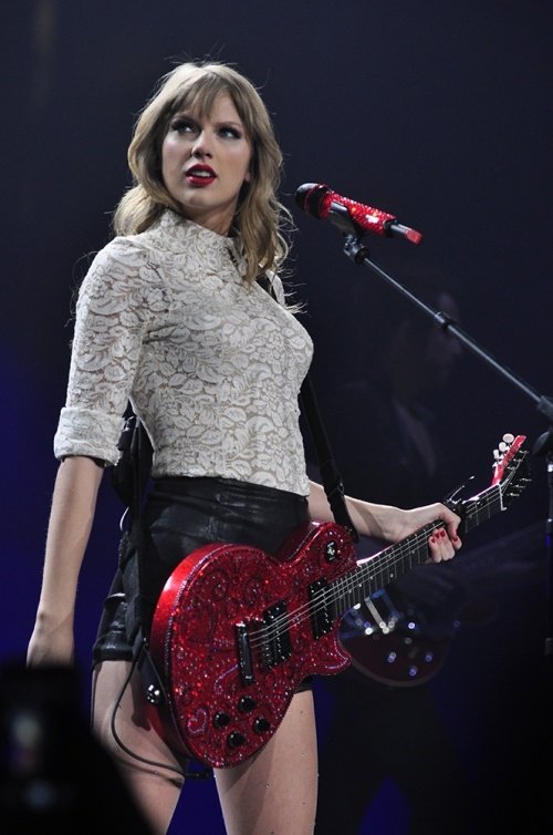 Taylor Swift — March 23 - Columbia, South Carolina — photo 231