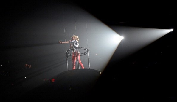 Taylor Swift — March 27 - Newark, New Jersey — photo 35