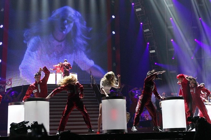 Taylor Swift — March 27 - Newark, New Jersey — photo 89