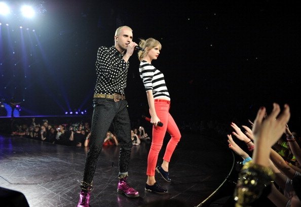 Taylor Swift — March 28 - Newark, New Jersey — photo 3