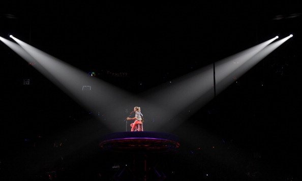 Taylor Swift — March 28 - Newark, New Jersey — photo 34