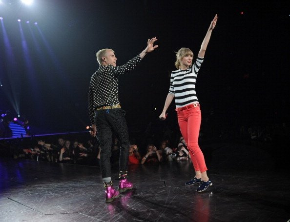 Taylor Swift — March 28 - Newark, New Jersey — photo 38