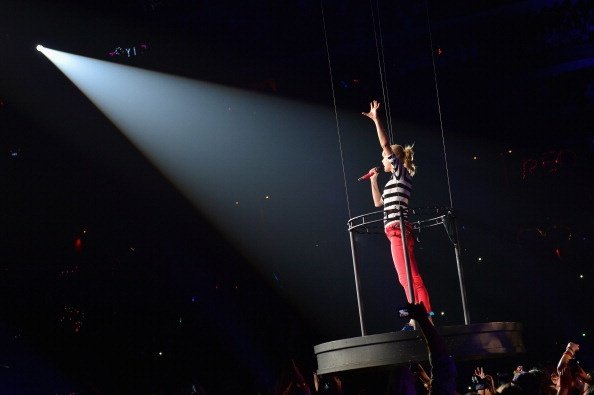 Taylor Swift — March 28 - Newark, New Jersey — photo 67