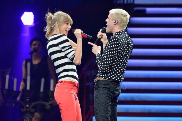 Taylor Swift — March 28 - Newark, New Jersey — photo 70