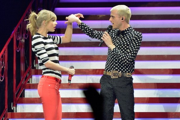 Taylor Swift — March 28 - Newark, New Jersey — photo 79