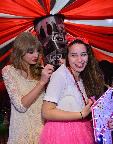 Taylor Swift — March 28 - Newark, New Jersey — photo 90