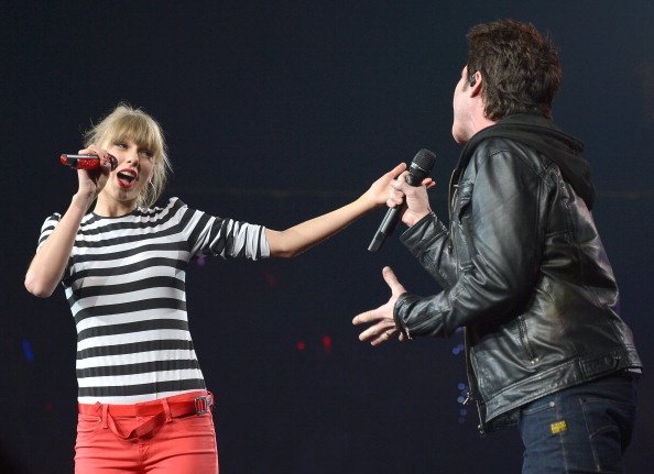 Taylor Swift — March 29 - Newark, New Jersey — photo 15