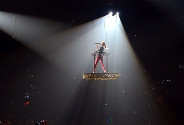 Taylor Swift — March 29 - Newark, New Jersey — photo 21