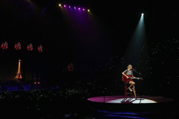 Taylor Swift — November 29 - Auckland, New Zealand — photo 7
