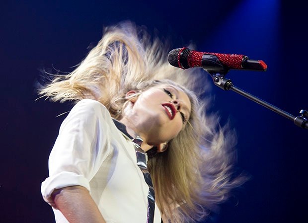 Taylor Swift — November 29 - Auckland, New Zealand — photo 63