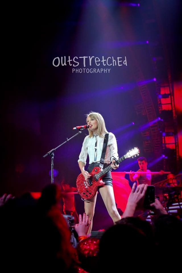 Taylor Swift — November 29 - Auckland, New Zealand — photo 77