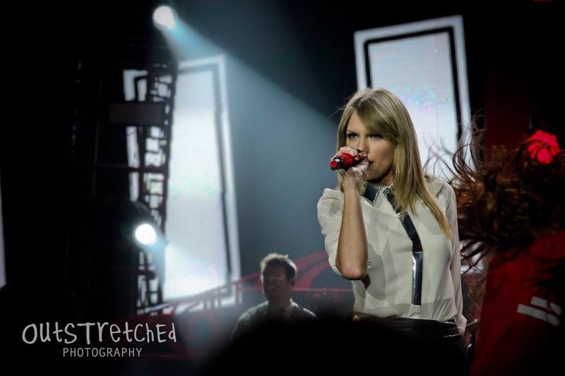 Taylor Swift — November 29 - Auckland, New Zealand — photo 83