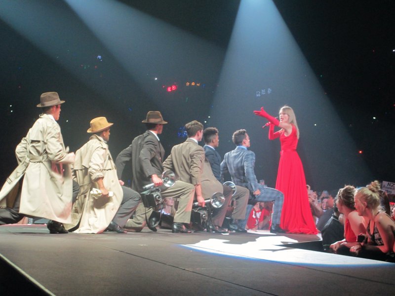Taylor Swift — November 29 - Auckland, New Zealand — photo 86