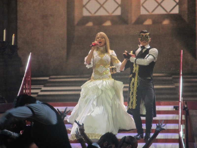 Taylor Swift — November 29 - Auckland, New Zealand — photo 97