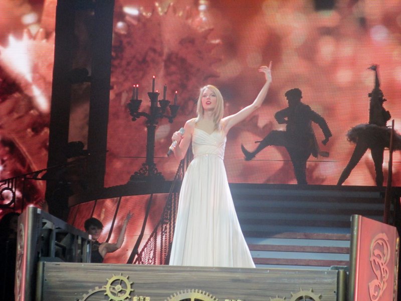 Taylor Swift — November 29 - Auckland, New Zealand — photo 107