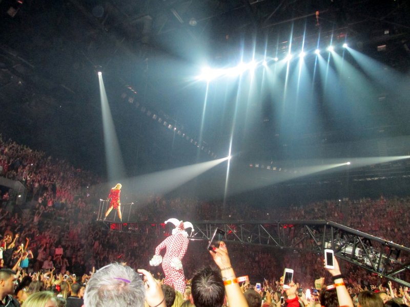 Taylor Swift — November 29 - Auckland, New Zealand — photo 124