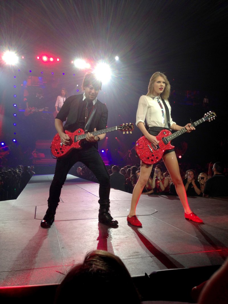 Taylor Swift — November 29 - Auckland, New Zealand — photo 144