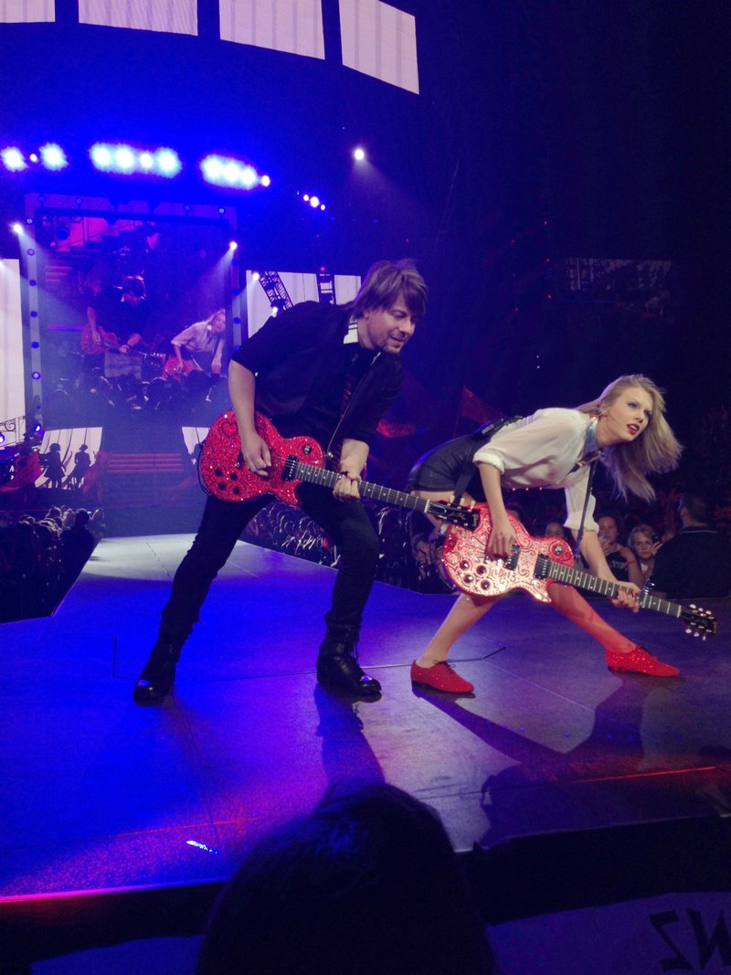 Taylor Swift — November 29 - Auckland, New Zealand — photo 145