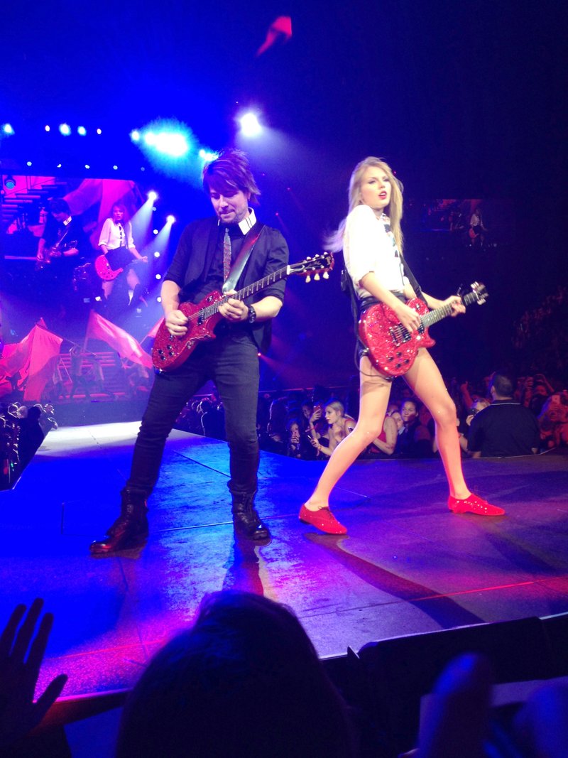 Taylor Swift — November 29 - Auckland, New Zealand — photo 146