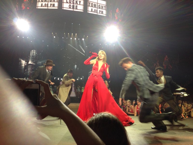 Taylor Swift — November 29 - Auckland, New Zealand — photo 149