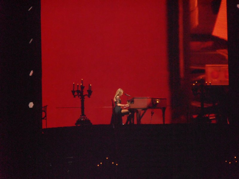 Taylor Swift — November 29 - Auckland, New Zealand — photo 161