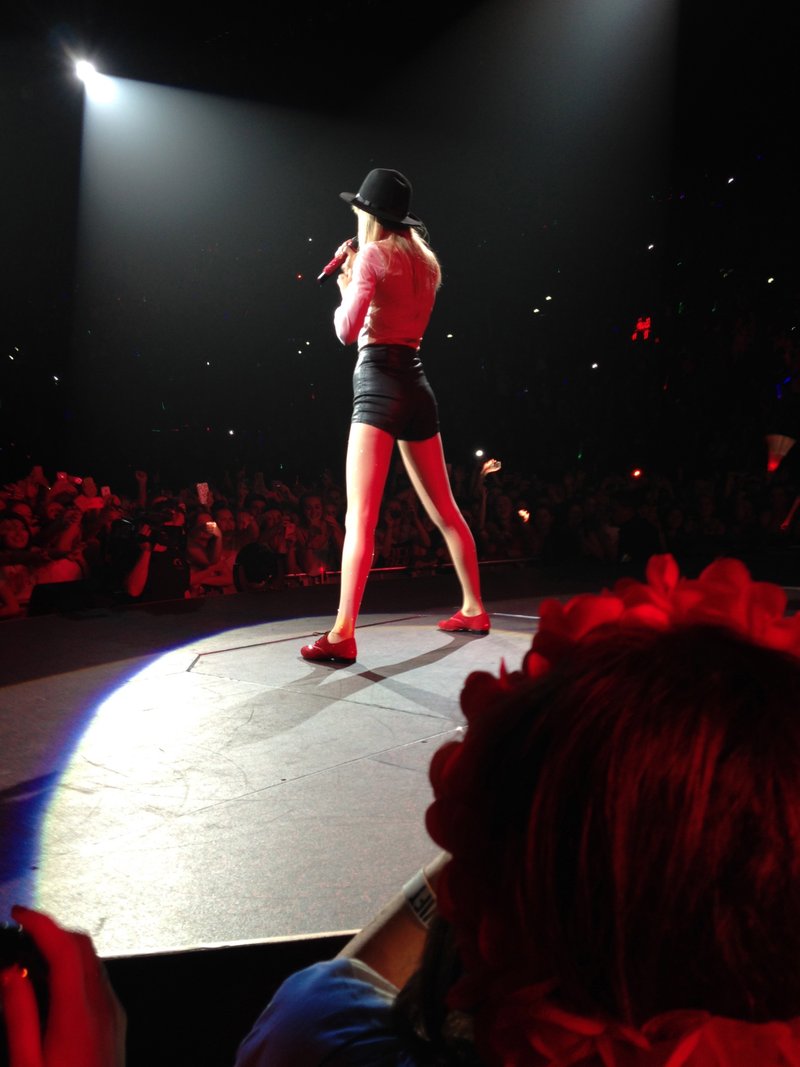 Taylor Swift — November 30 - Auckland, New Zealand — photo 7