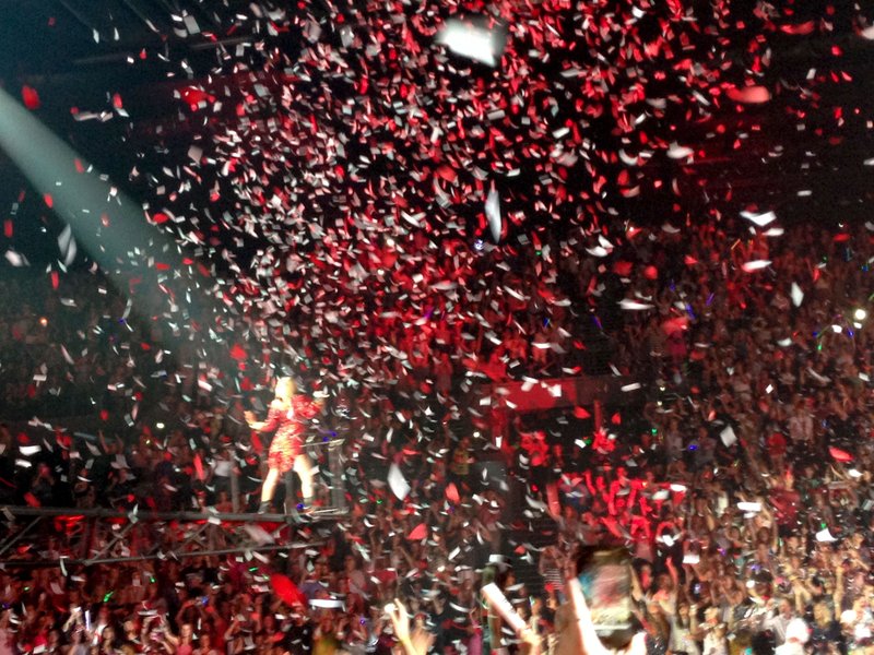 Taylor Swift — November 30 - Auckland, New Zealand — photo 45