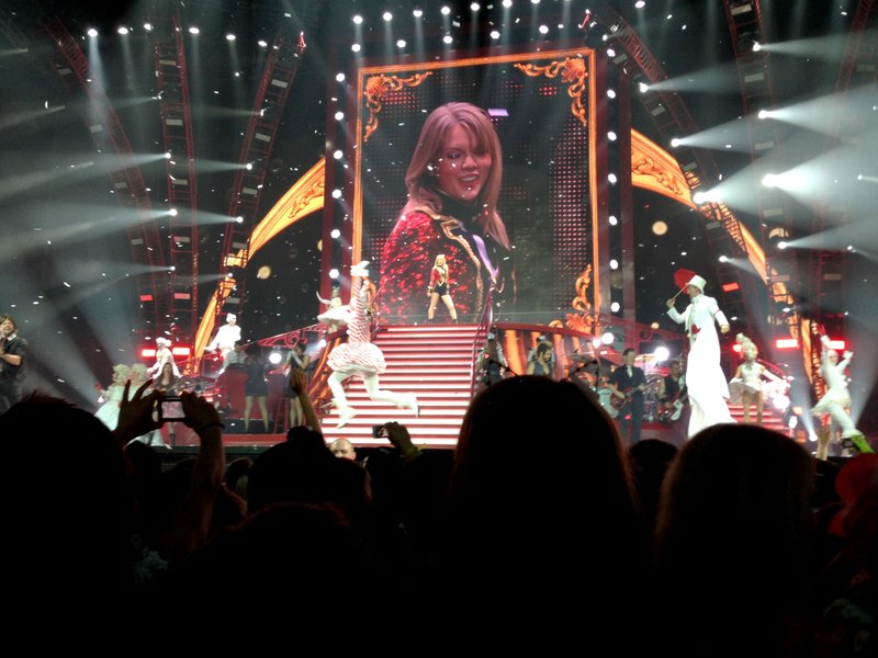 Taylor Swift — November 30 - Auckland, New Zealand — photo 51