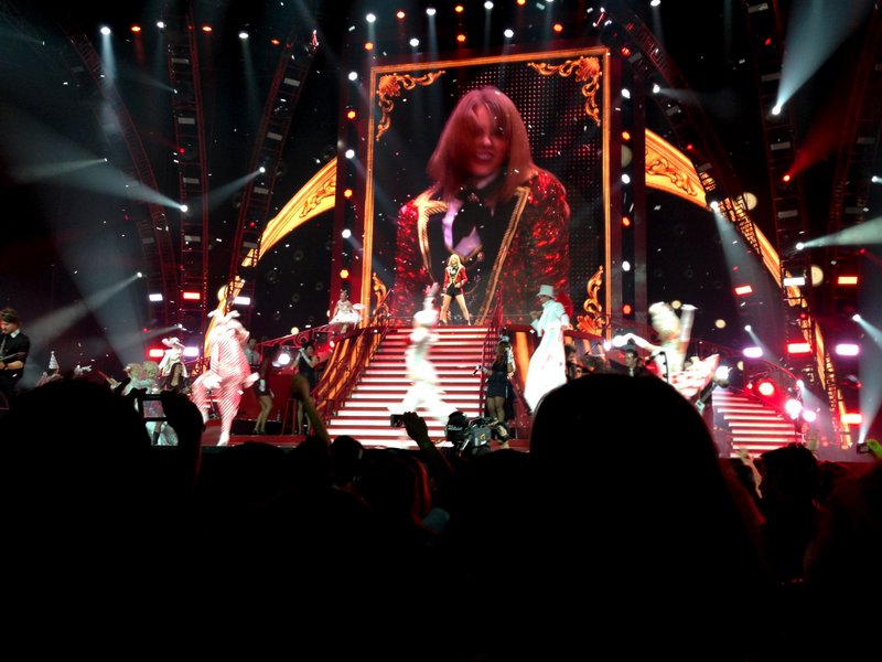 Taylor Swift — November 30 - Auckland, New Zealand — photo 53