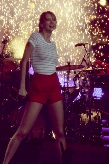 Taylor Swift — November 30 - Auckland, New Zealand — photo 68